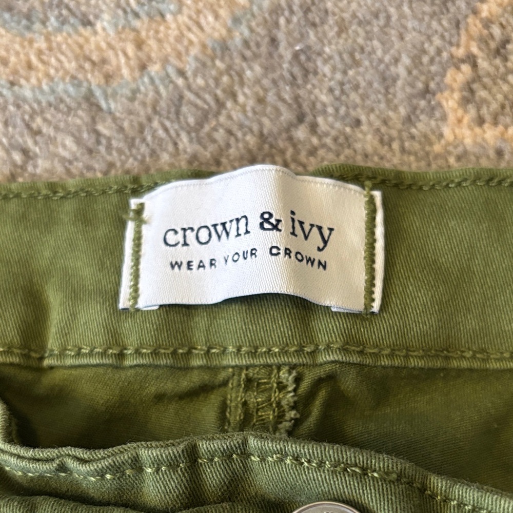 Crown & Ivy Green Chinos - Picture 2 of 3
